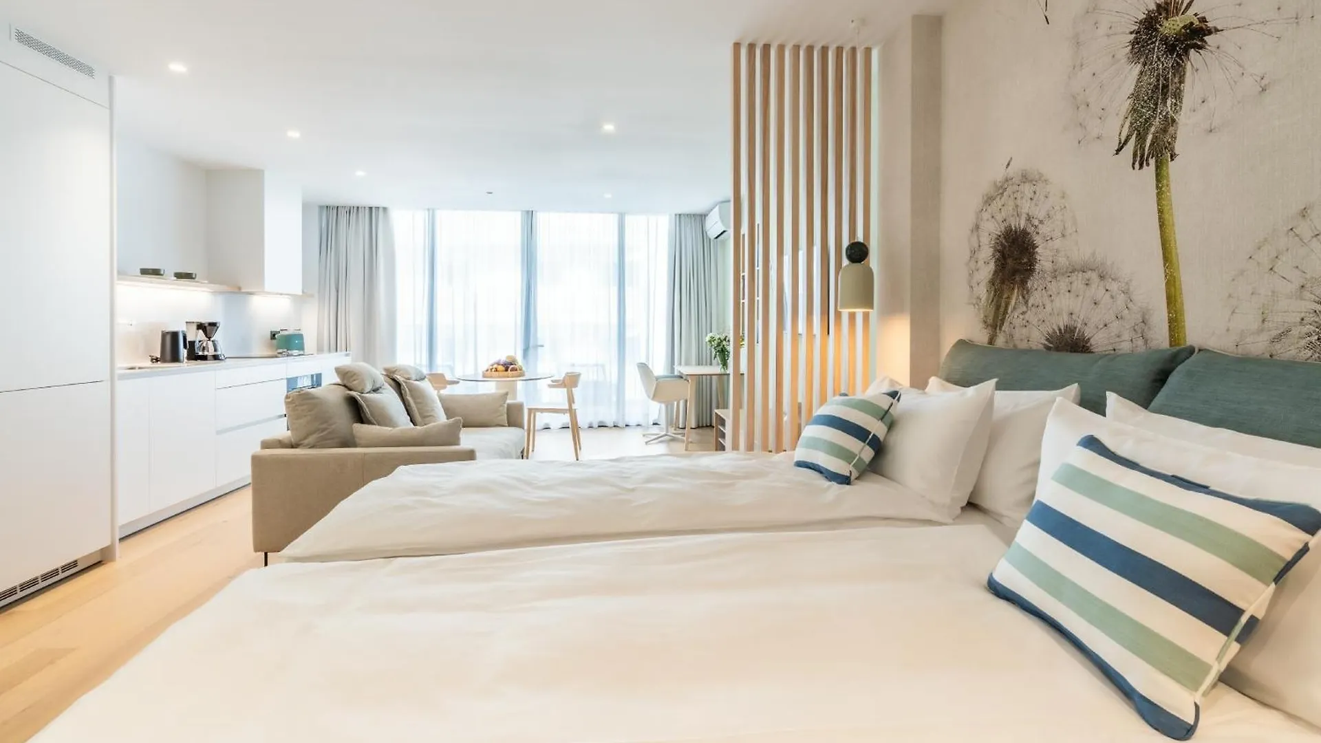 Tierrazul Art Boutique White Nordic Suite Costa Adeje  0*, Costa Adeje (Tenerife)